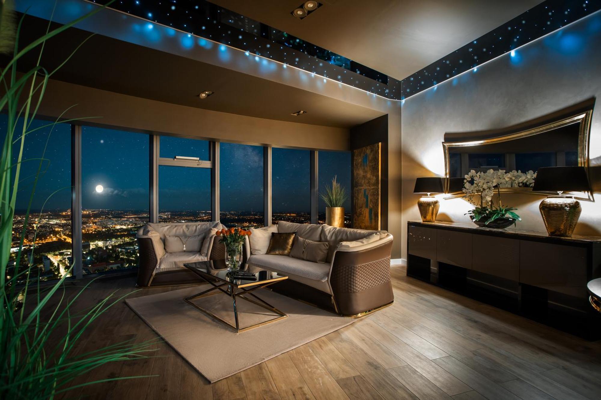 ורוצלב 30Th+ Floor Apartments In Sky Tower מראה חיצוני תמונה